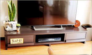 テレビボード