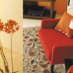 リビングチェアとラグの組み合わせ