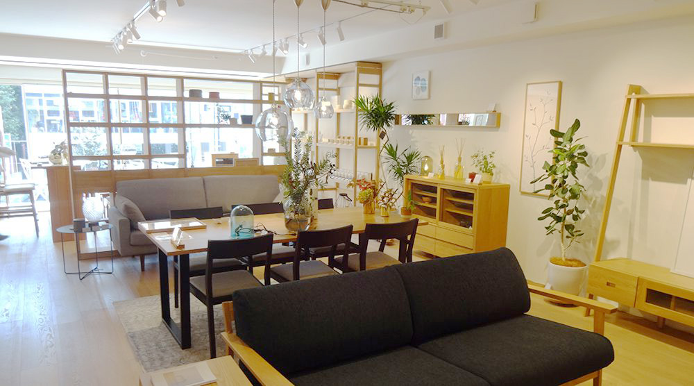 高野木工のショールーム