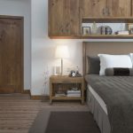 折りたたみや収納式など・サイドテーブルに人気の機能あれこれ