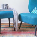 インテリアをグレードアップ！上質な空間を演出する椅子とオットマンセット1