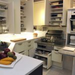 買い足すならこれ！狭小キッチンの収納力を最大化する収納家具あれこれ1